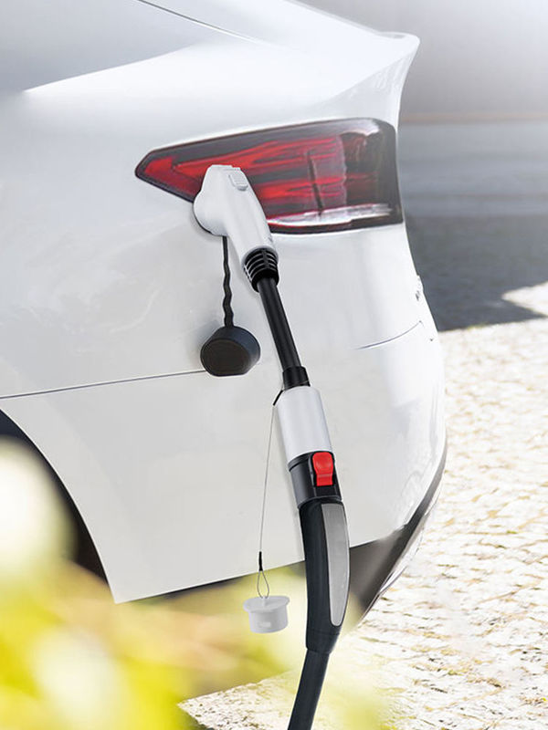 पोर्टेबल सेफ्टी 60A 250V टेस्ला से टाइप1 ईवी चार्जर एडाप्टर इलेक्ट्रिक कार चार्जर के लिए केबल के साथ